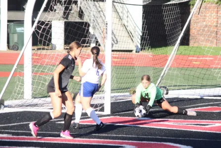 Strong defense fuels Hubbard in 2-1 win over Salem